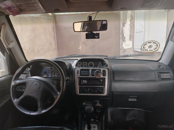 Mitsubishi  2002, 266,000 km - 2.0 l - Bakı