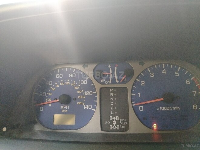 Mitsubishi  2002, 266,000 km - 2.0 l - Bakı