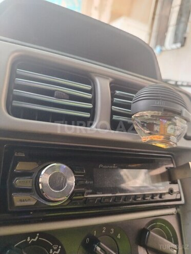 Mitsubishi  2002, 266,000 km - 2.0 l - Bakı
