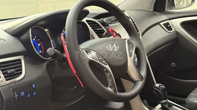 Hyundai i30 2015, 215,000 km - 1.6 l - Bakı