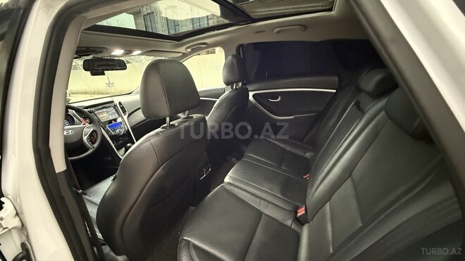 Hyundai i30 2015, 215,000 km - 1.6 l - Bakı