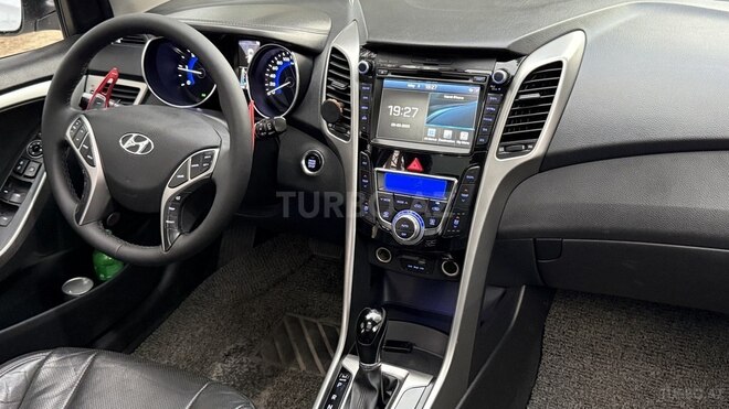 Hyundai i30 2015, 215,000 km - 1.6 l - Bakı