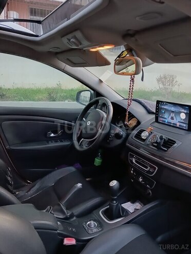 Renault Megane 2010, 366,400 km - 1.5 l - Bakı