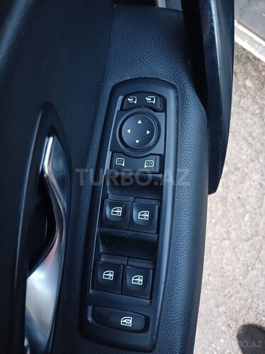 Renault Megane 2010, 366,400 km - 1.5 l - Bakı