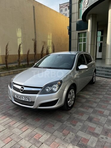 Opel Astra 2009, 314,000 km - 1.4 l - Sumqayıt