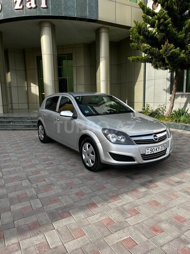 Opel Astra 2009, 314,000 km - 1.4 l - Sumqayıt