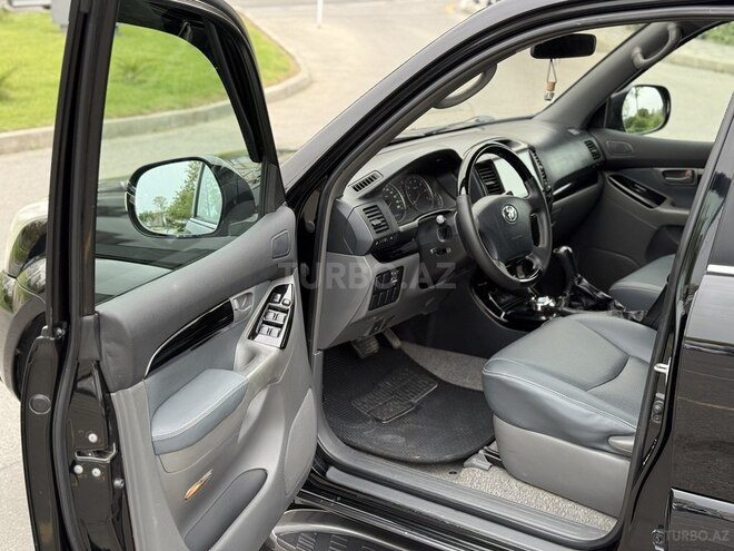 Toyota Land Cruiser Prado-9