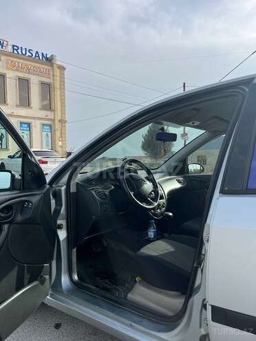 Ford Focus 2005, 321,000 km - 2.0 l - Bakı