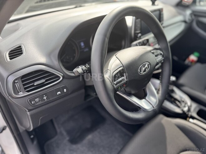 Hyundai i30 2017, 288,000 km - 1.6 l - Bakı
