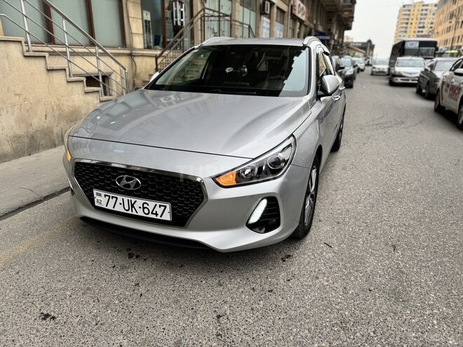 Hyundai i30 2017, 288,000 km - 1.6 l - Bakı