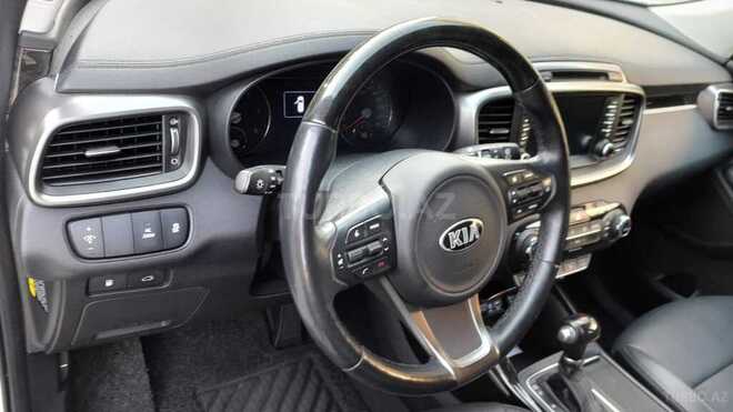 Kia Sorento 2015, 147,000 km - 2.0 l - Salyan