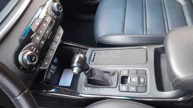 Kia Sorento 2015, 147,000 km - 2.0 l - Salyan