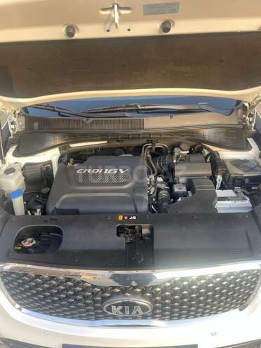 Kia Sorento 2015, 147,000 km - 2.0 l - Salyan