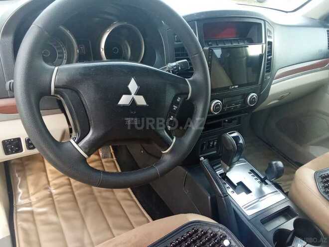 Mitsubishi Pajero 2007, 350,000 km - 3.0 л - Samux