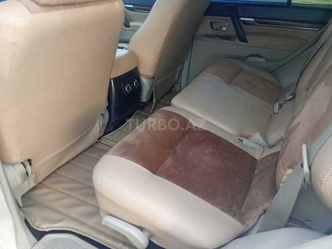 Mitsubishi Pajero 2007, 350,000 km - 3.0 л - Samux