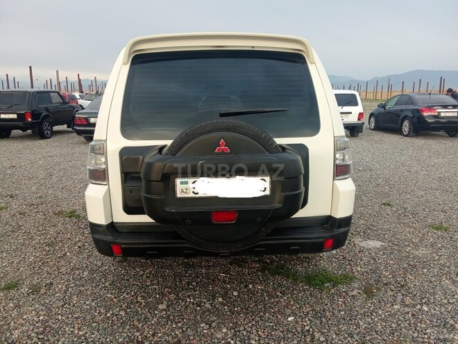 Mitsubishi Pajero 2007, 350,000 km - 3.0 л - Samux