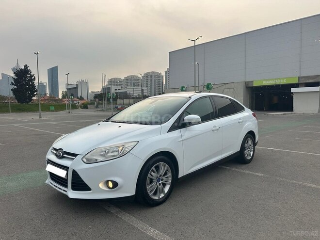Ford Focus 2014, 190,000 km - 1.6 л - Bakı