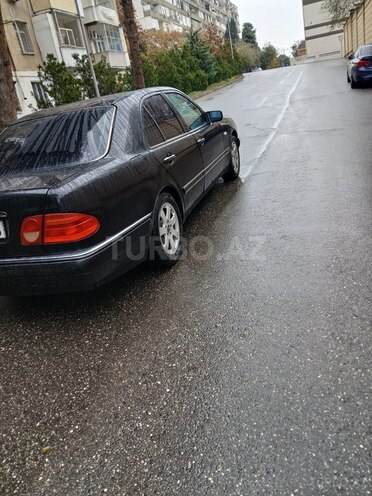 Mercedes E 200 1998, 396,453 km - 2.0 l - Bakı