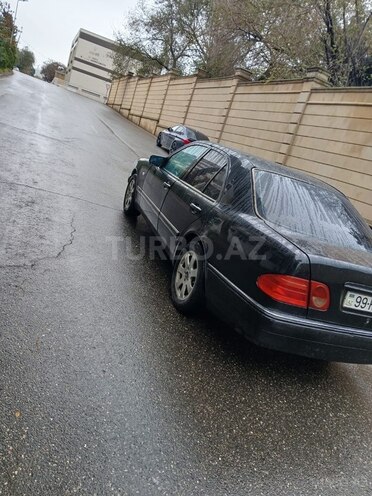 Mercedes E 200 1998, 396,453 km - 2.0 l - Bakı