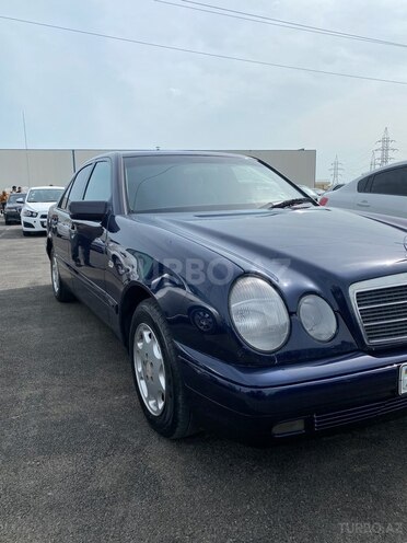 Mercedes E 200 1999, 366,000 km - 2.0 л - Bakı