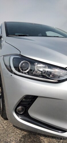 Hyundai Avante 2016, 125,000 km - 1.6 л - Bakı