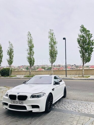 BMW 528 2016, 215,000 km - 0.2 l - Bakı