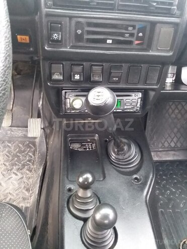 LADA (VAZ) Niva 2000, 19,800 km - 1.7 л - Tovuz