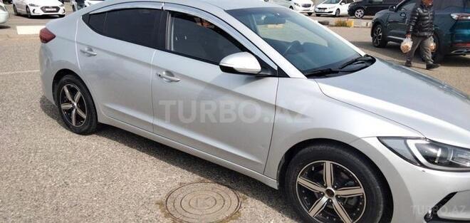Hyundai Avante 2016, 125,000 km - 1.6 л - Bakı