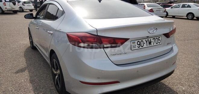 Hyundai Avante 2016, 125,000 km - 1.6 л - Bakı