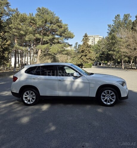 BMW X1 2010, 241,000 km - 2.0 l - Bakı