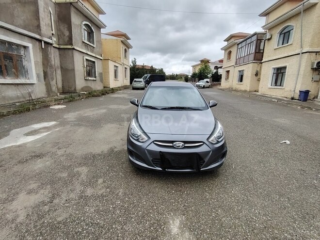 Hyundai Accent 2015, 126,000 km - 1.6 л - Bakı