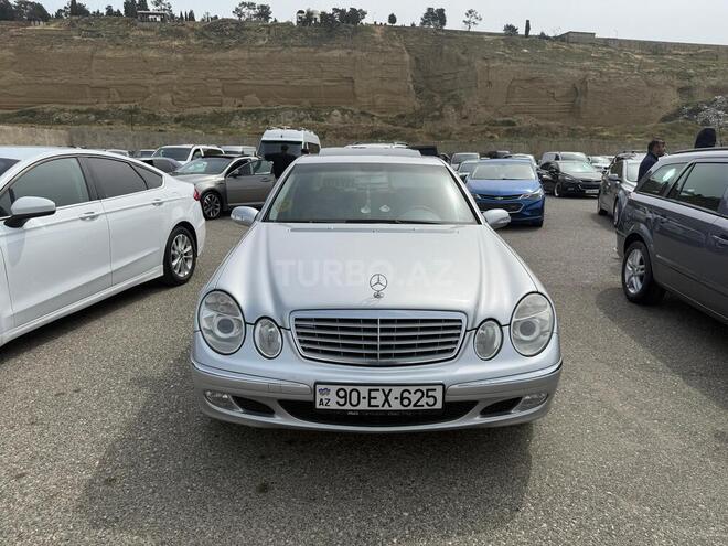 Mercedes E 320 2002, 286,000 km - 3.2 l - Sabirabad