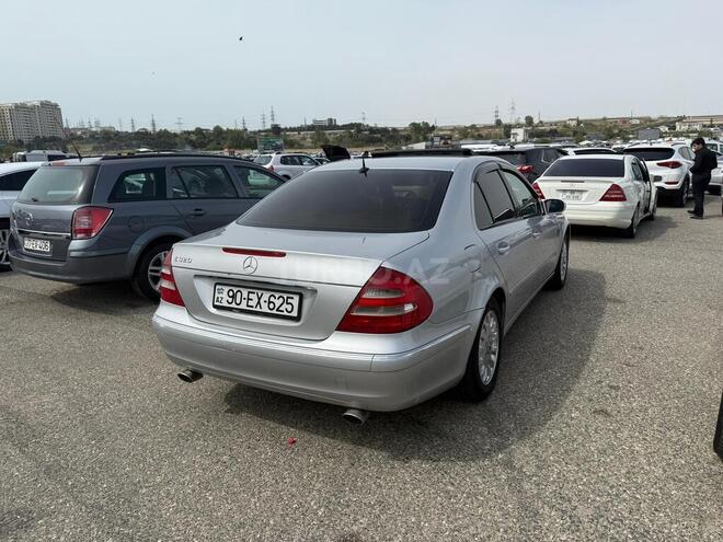 Mercedes E 320 2002, 286,000 km - 3.2 l - Sabirabad