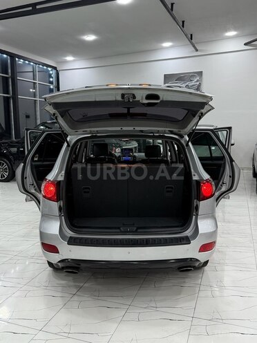 Hyundai Santa Fe-9