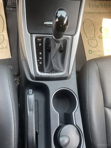 Hyundai Elantra 2015, 47,250 km - 1.6 l - Bakı