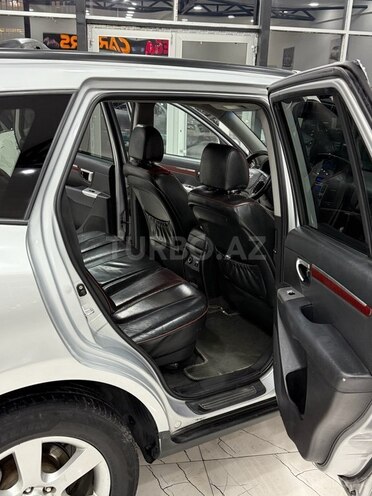 Hyundai Santa Fe-19