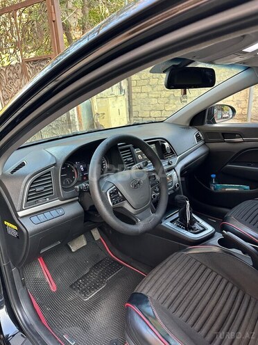 Hyundai Avante 2016, 213,000 km - 1.6 l - Bakı