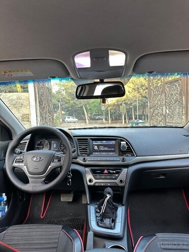 Hyundai Avante 2016, 213,000 km - 1.6 l - Bakı