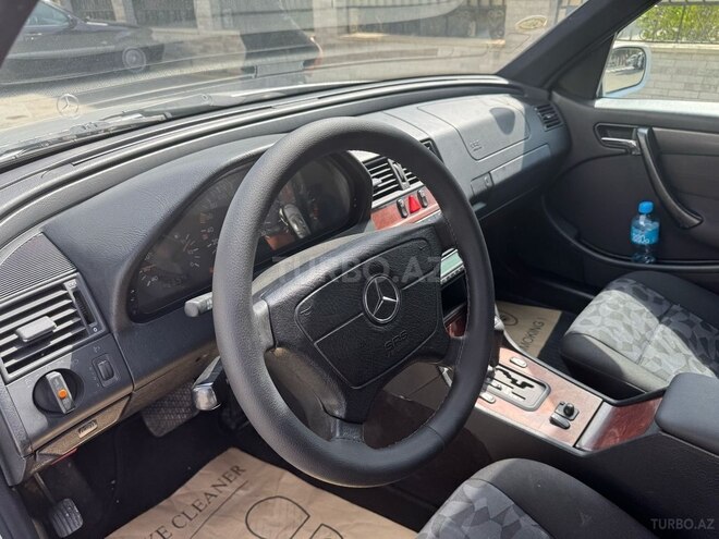 Mercedes C 220 d 1998, 380,000 km - 2.2 л - Sumqayıt