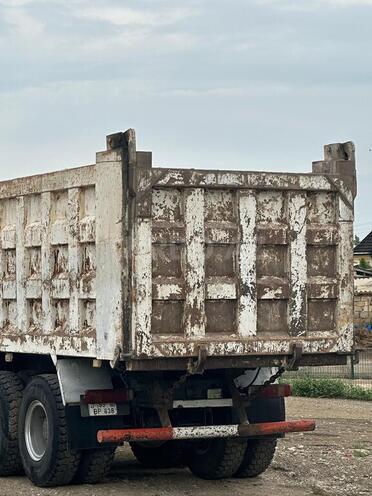 HOWO Sinotruk 2012, 1,338,899 km - 9.7 l - Goranboy