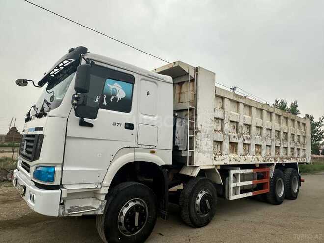 HOWO Sinotruk 2012, 1,338,899 km - 9.7 l - Goranboy