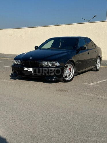 BMW 525 2001, 295,000 km - 2.5 l - Bakı