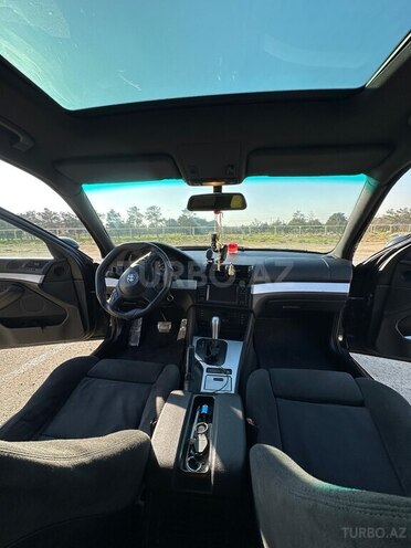 BMW 525 2001, 295,000 km - 2.5 l - Bakı