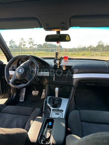 BMW 525 2001, 295,000 km - 2.5 l - Bakı