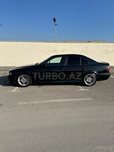 BMW 525 2001, 295,000 km - 2.5 l - Bakı