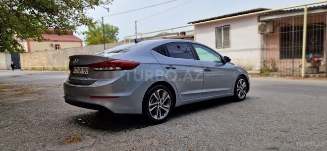 Hyundai Elantra 2016, 41,000 km - 2.0 l - Bakı