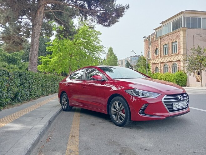 Hyundai Avante 2015, 216,000 km - 1.6 l - Bakı