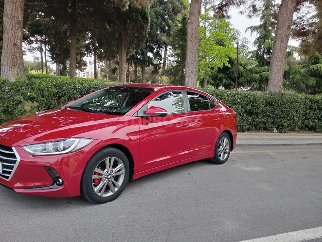 Hyundai Avante 2015, 216,000 km - 1.6 l - Bakı