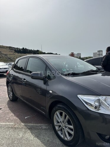 Toyota Auris 2008, 231,900 km - 1.4 л - Bakı
