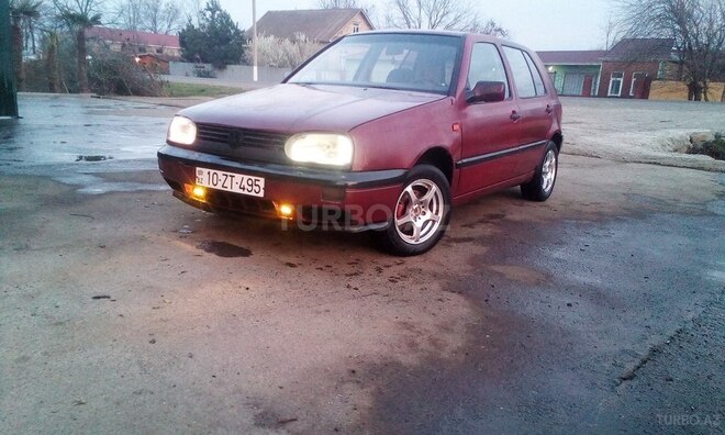 Volkswagen Golf 1995, 333,000 km - 1.8 l - Lənkəran